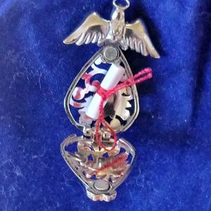 Angel pendant/locket